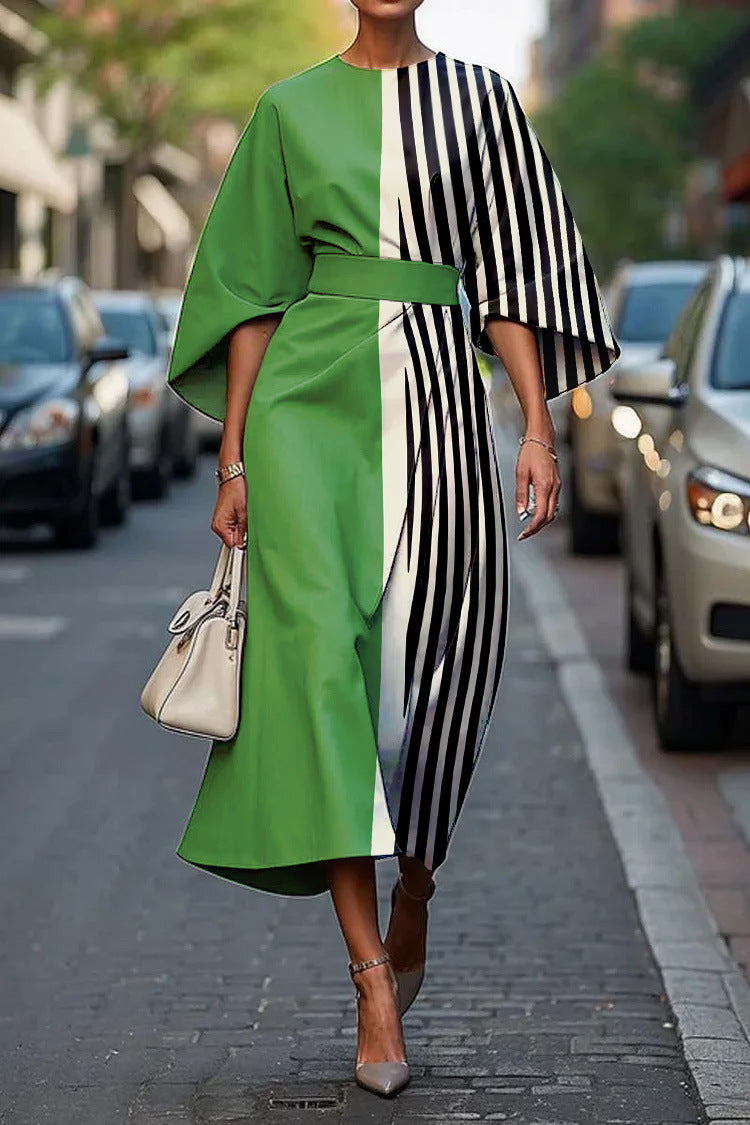 Grace | Elegant Round-Neck Midi Dress