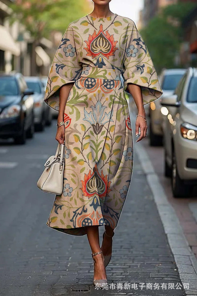 Grace | Elegant Round-Neck Midi Dress