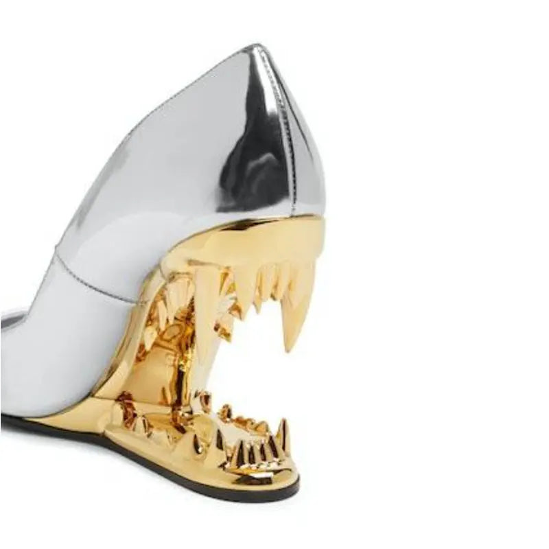 Leah - Wolf Pumps