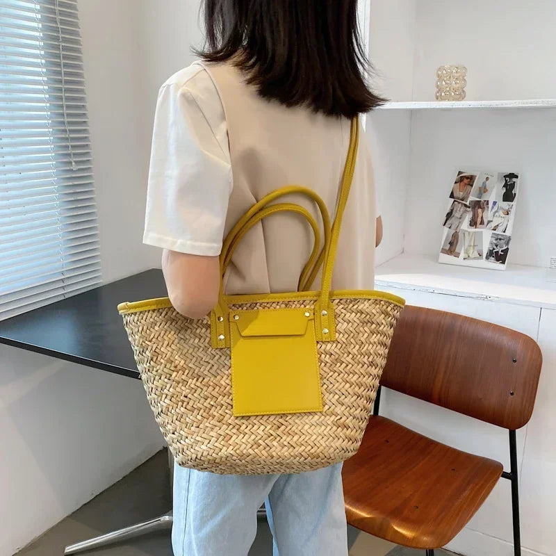 Torborg | Elegant straw bag with leather accents